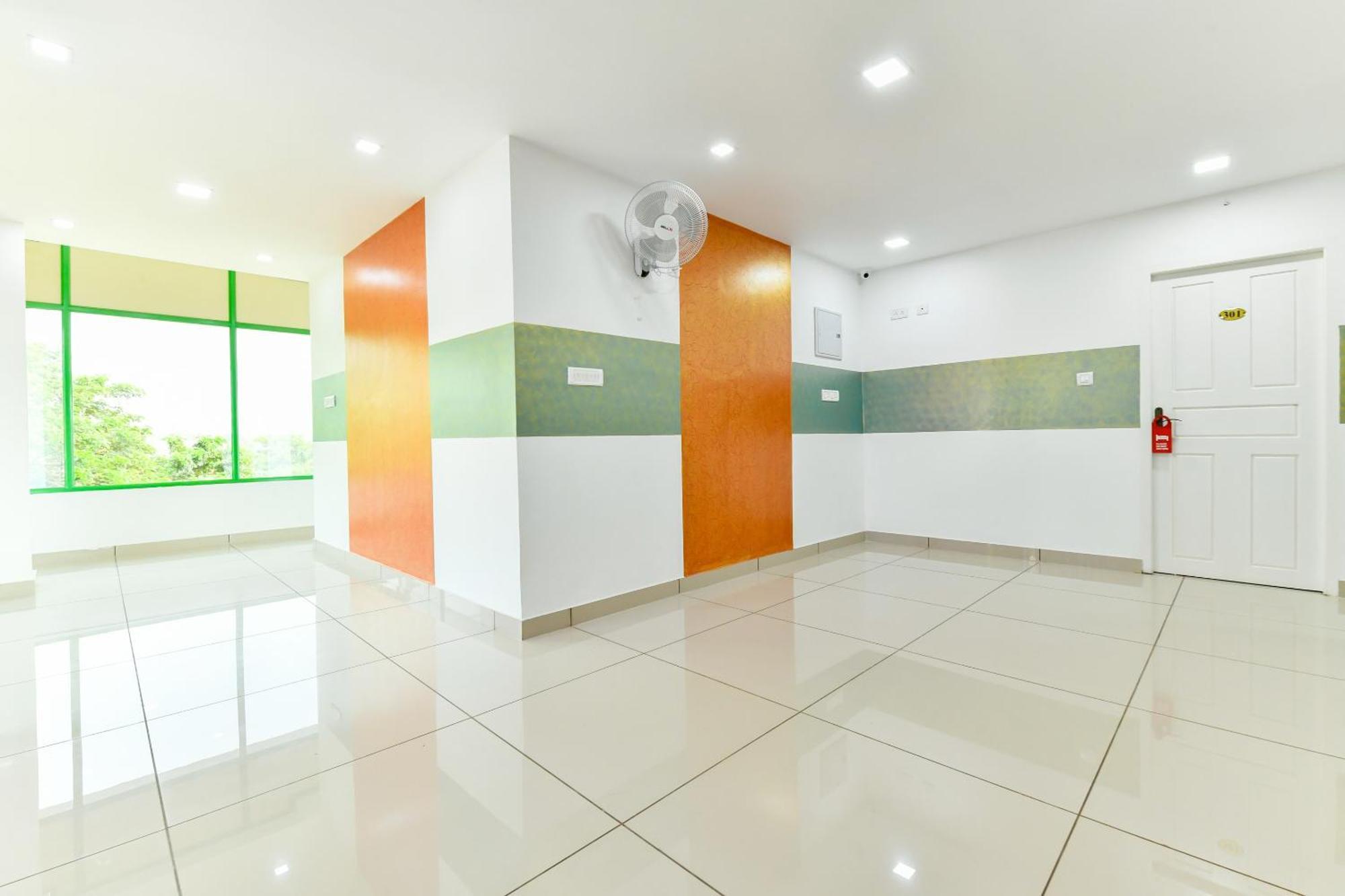 Hotel OYO 23211 Green Line Residency Nedumbassery Exterior foto